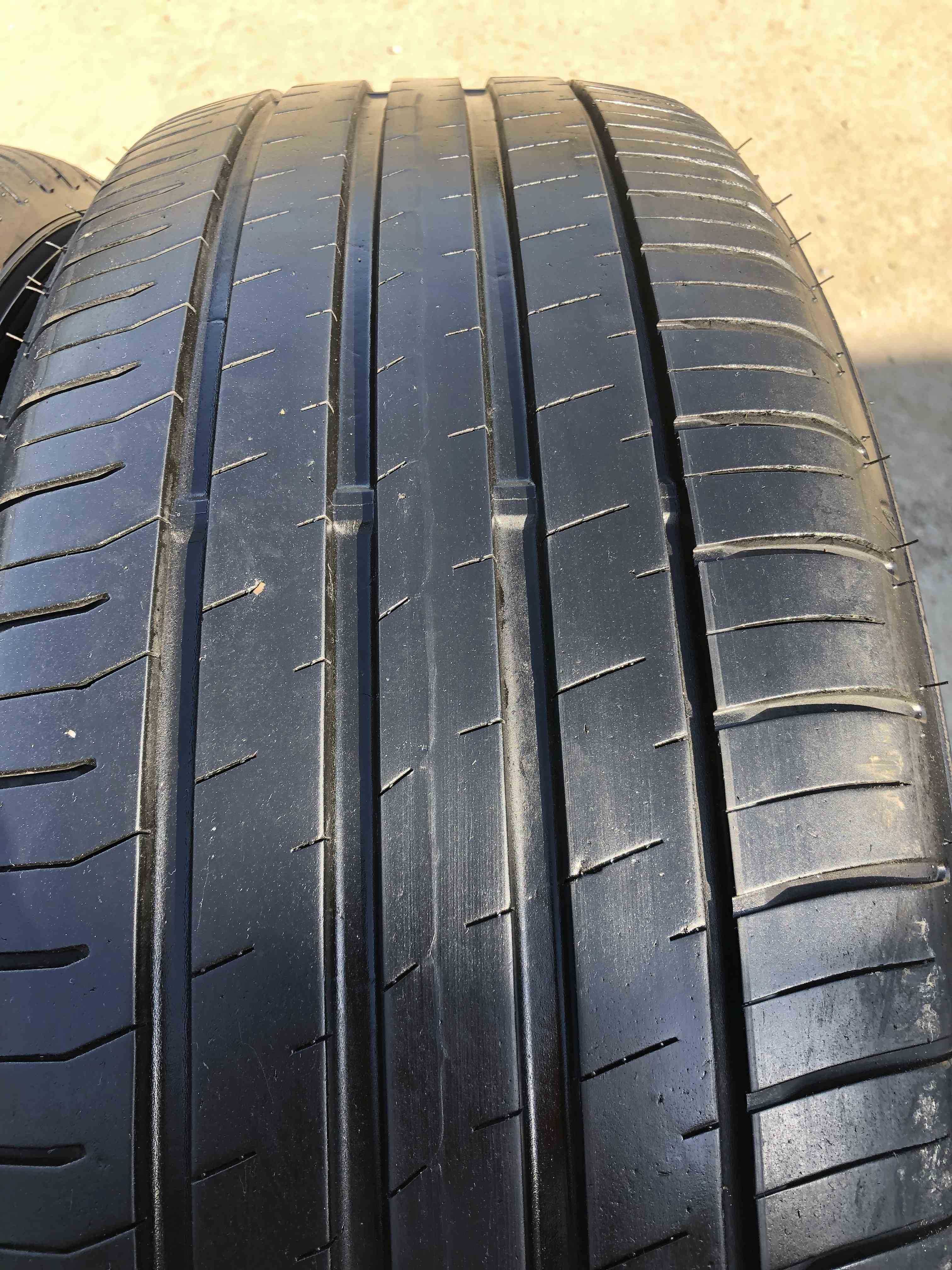 SET 4 Anvelope Vara 225/60 R18 FALKEN Ziex ZE310 eCorun 104H