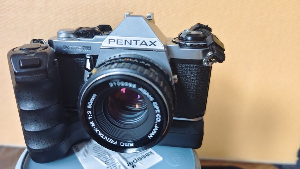Aparat film Pentax ME Super