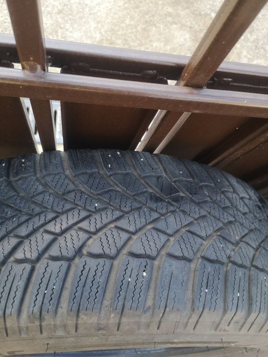 Зимни гуми bridgesrone