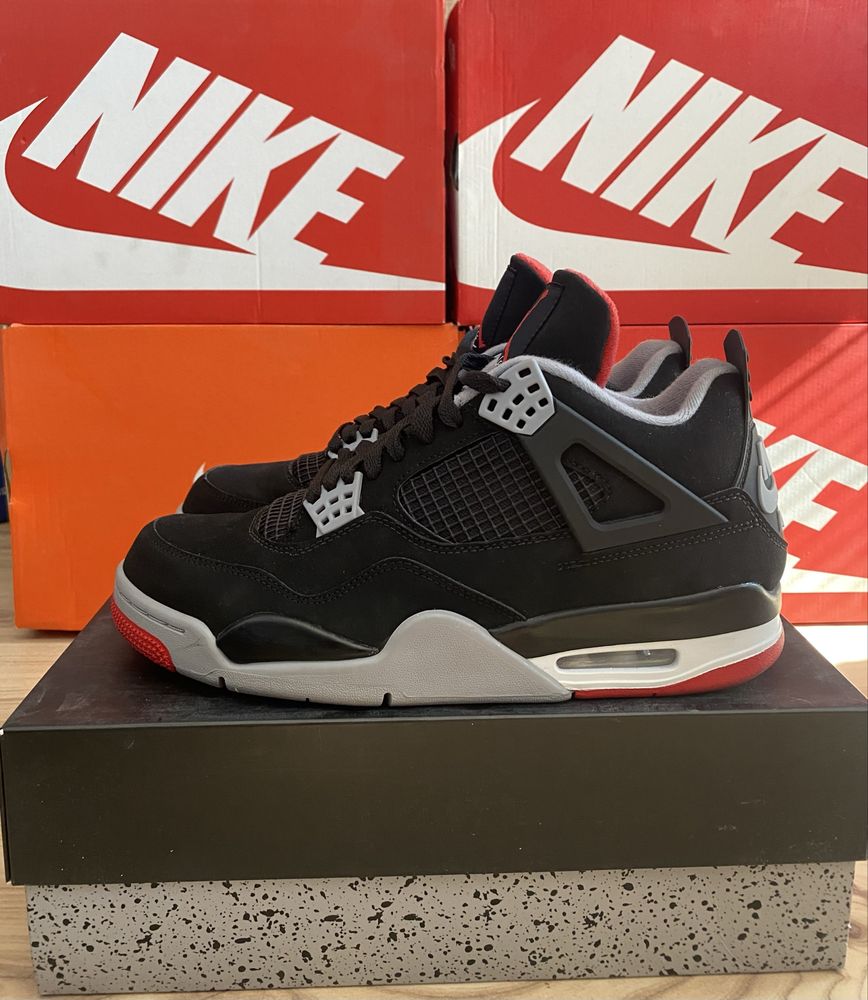 Jordan 4  Retro Bred 2019
