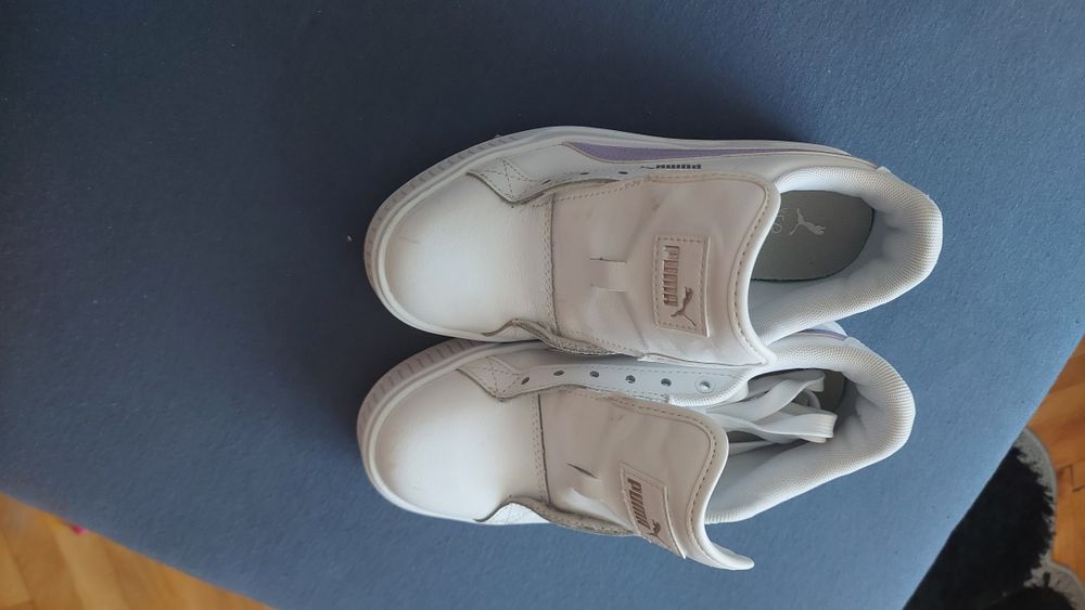 Adidasi Puma marimea 36