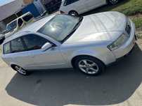 Vand un Audi A4 din 2004 in stare foarte buna de functionare.