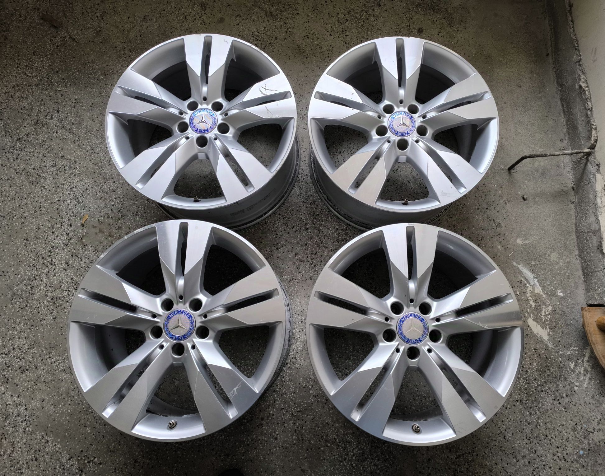 18 цола джанти Спорт пакет за Mercedes CLS W219 W218 W221