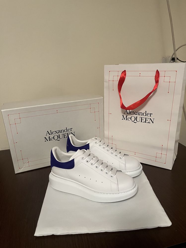 Alexander McQueen Dark Blue 40/41