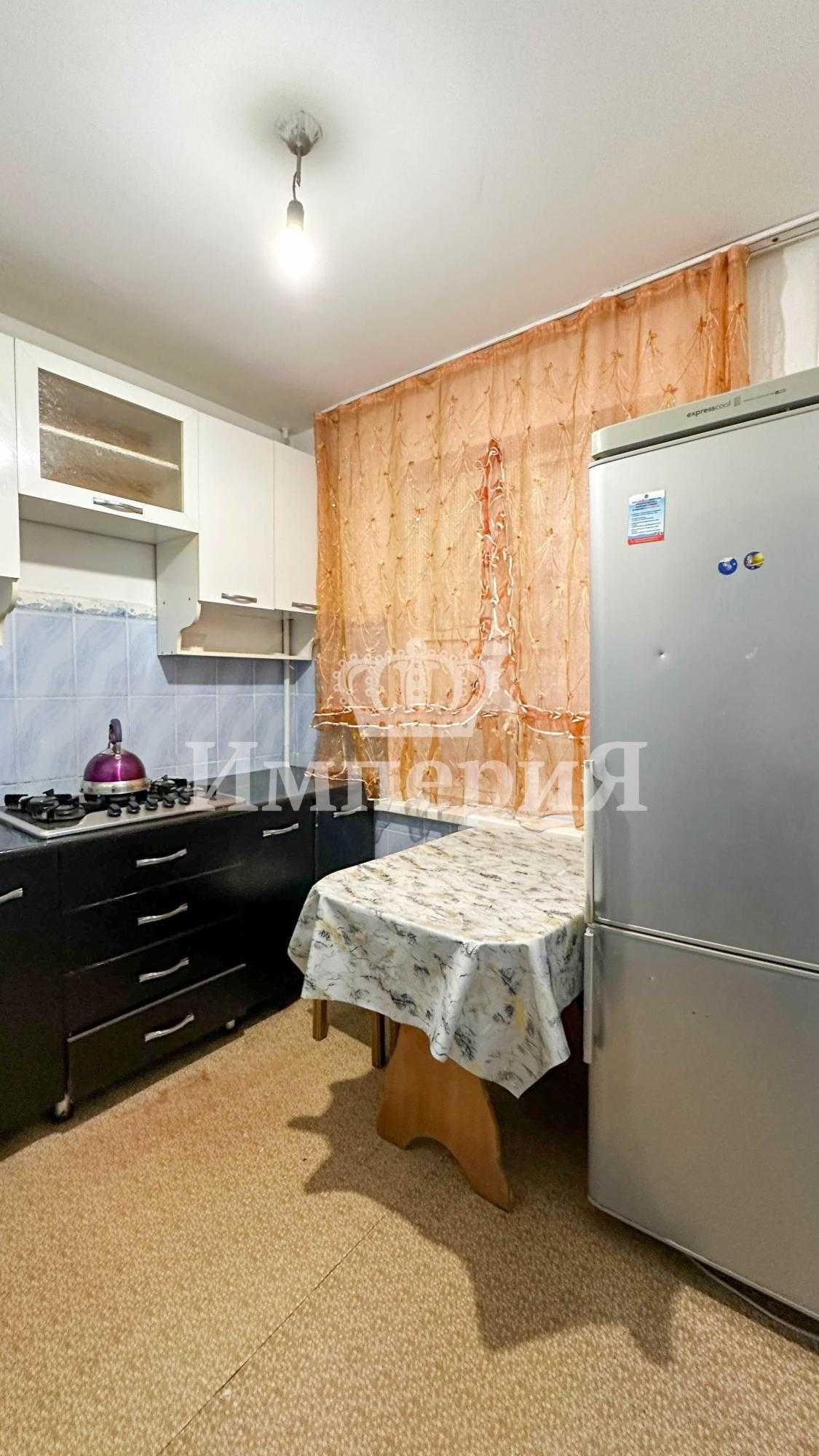 Продам 3 ком 4 мкр Айжан Империя