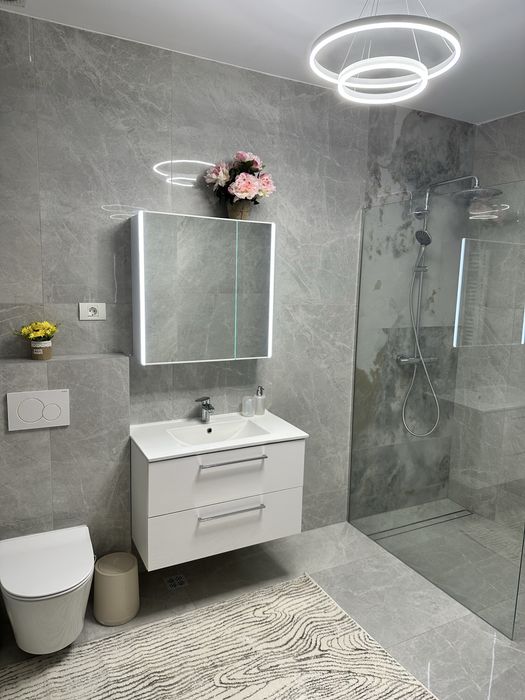 Casa, Regim-Hotelier, 3 dorm,2 bai, bucatarie si living