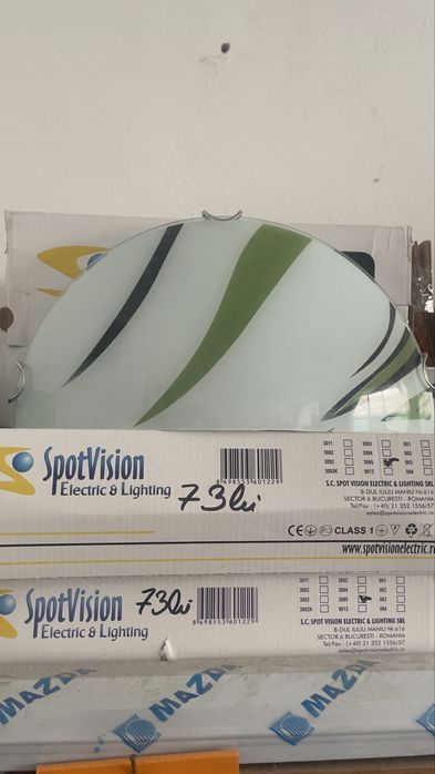 Aplica jumatate pentru perete