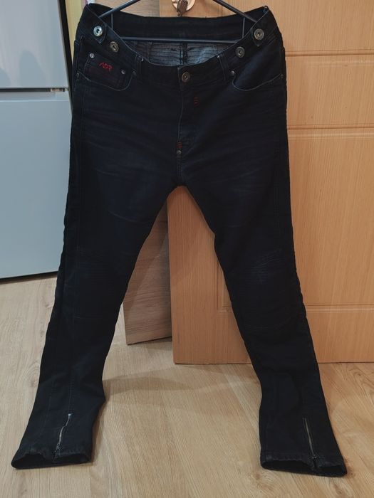 Дамсмки мото дънки