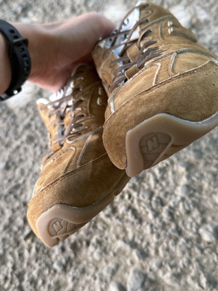 Кроссовки New Balance Miu Miu