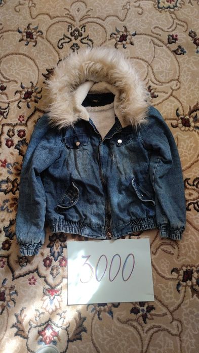 Продаю вещи женские