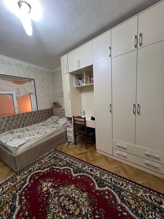 АРЗОН ХОВЛИ срочно сотилади!! Аэропорт олди