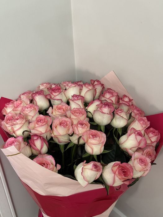 Цветы роза 41 штук