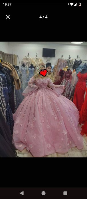 Булчински рокли .