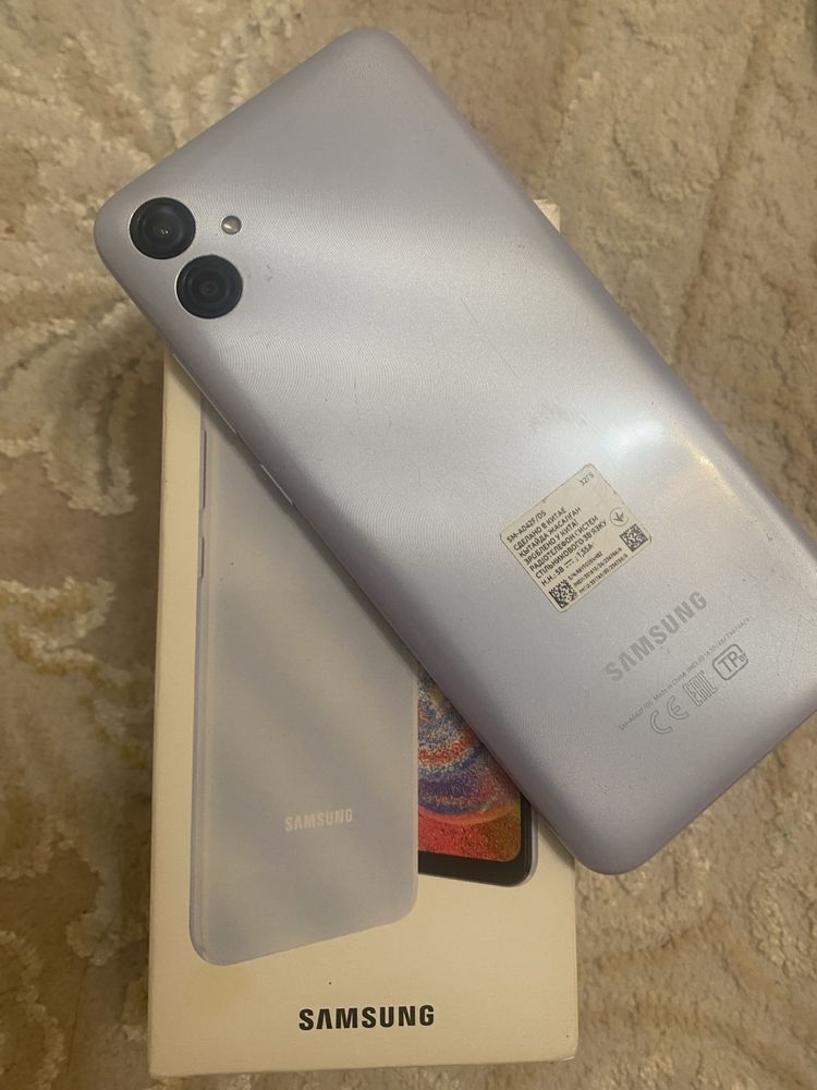 Samsung Galaxy A04 в отличном состоянии,не пользовались
