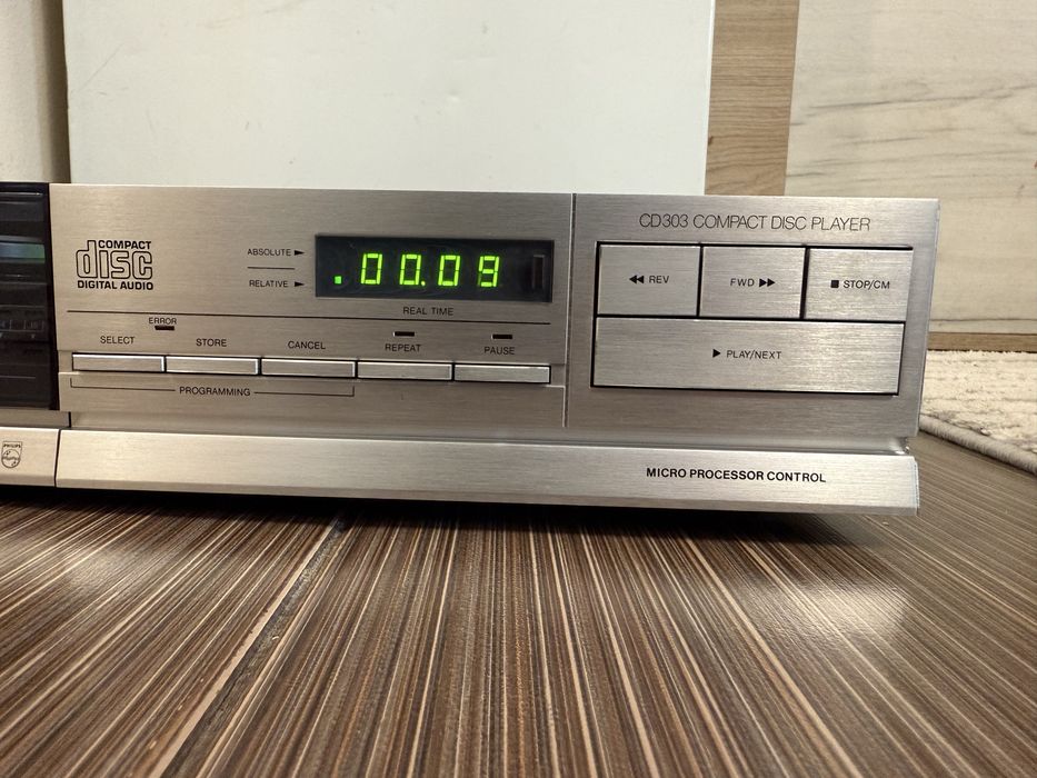 Philips CD-303 Качествен CD Player