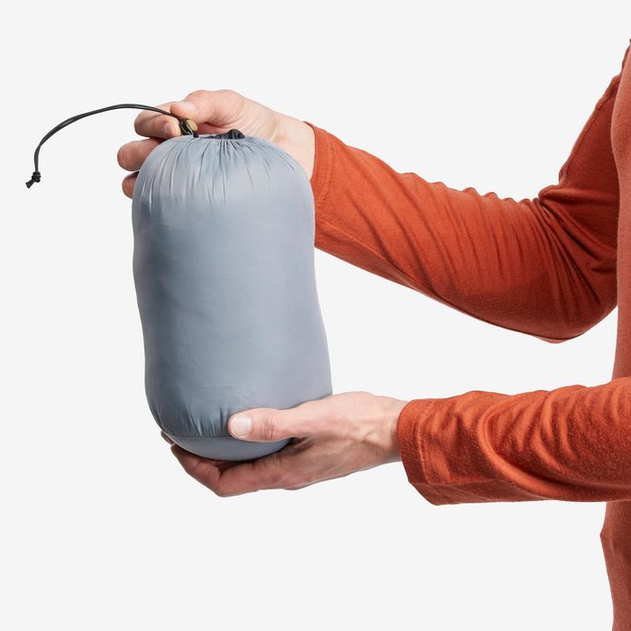 Geacă cu umplutură din puf Trekking la - produs resigilat Decathlon