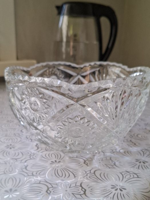 Салатница в хорошем состоянии