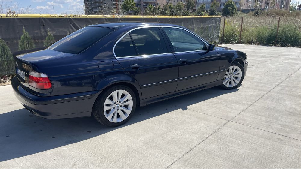 BMW E39 | 520ia