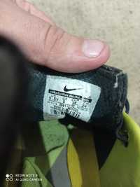 Papuci Nike pt footbal de sala