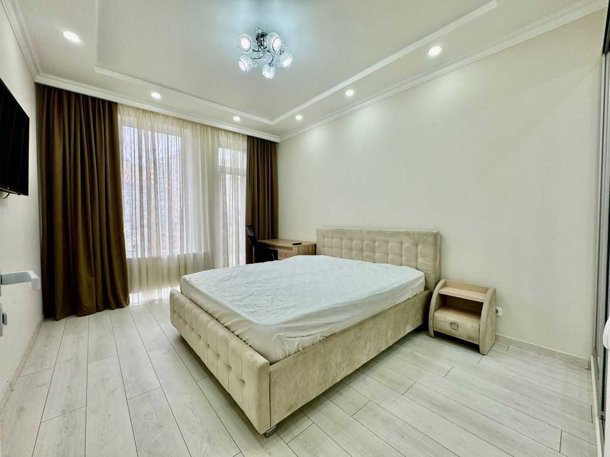 Дава се под наем Двустаен апартамент в София, Дианабад - 65 кв.м за 400 € - Снимка #2
