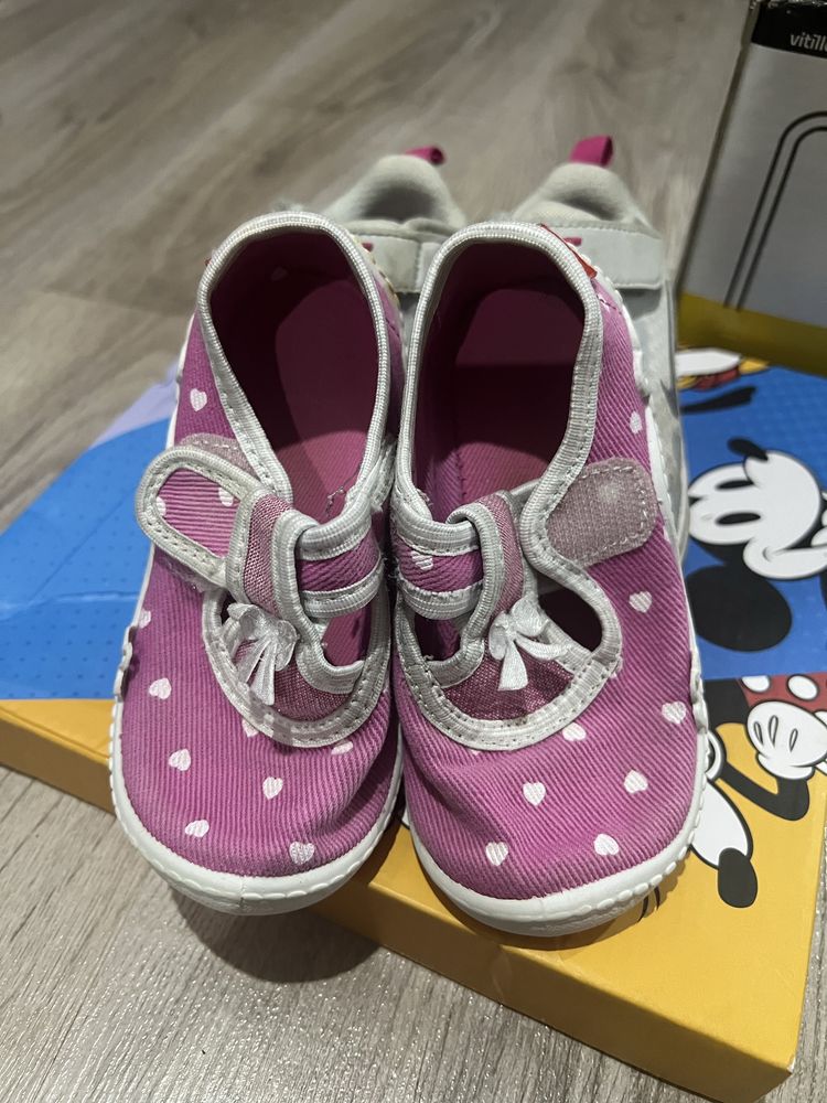 Детски маратонки nike и пантофи колев и колев