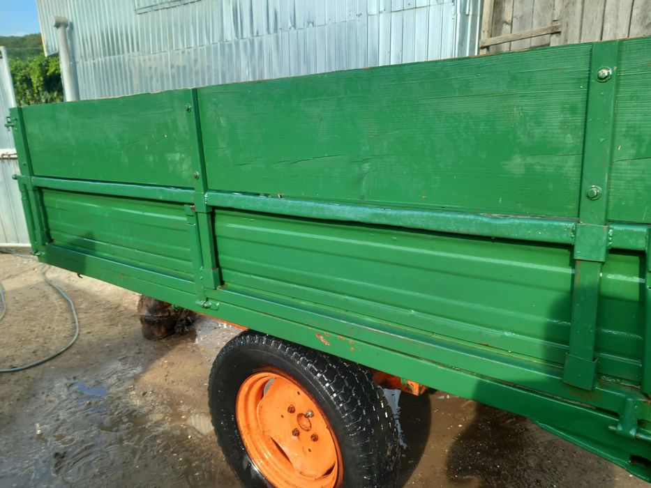 Remorca pasquali basculabila