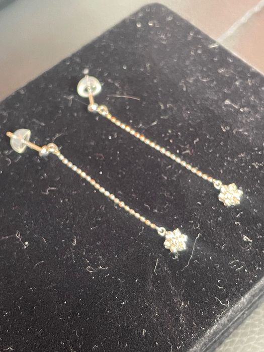 Cercei din platina cu diamante naturale 0,20 ct