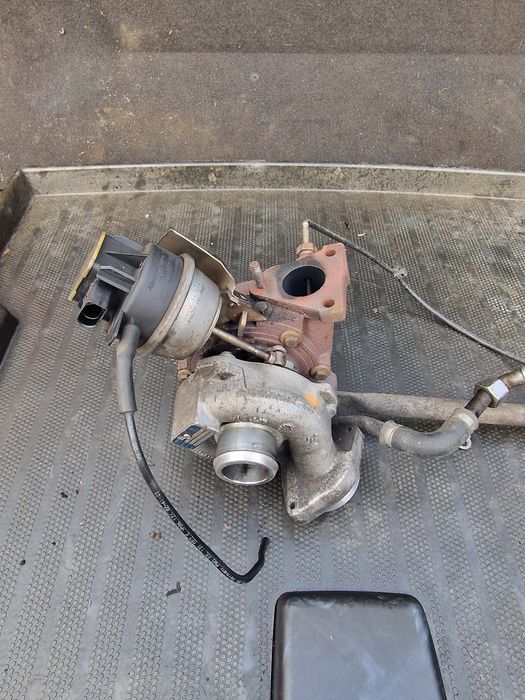 Turbina Audi A4 B8 A5 A6 2.0 DIESEL, 2.0 1.8 BENZINA galerie evacuare