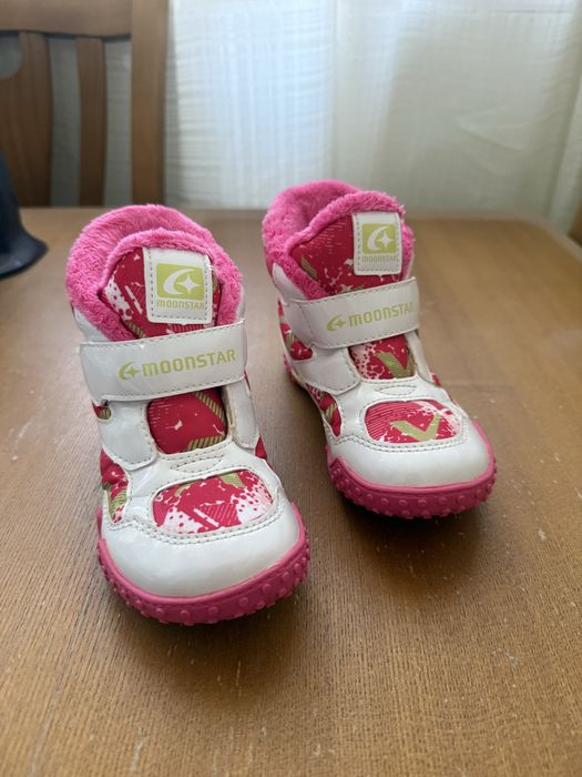 Детские утепленные ботинки для девочек Moonstar