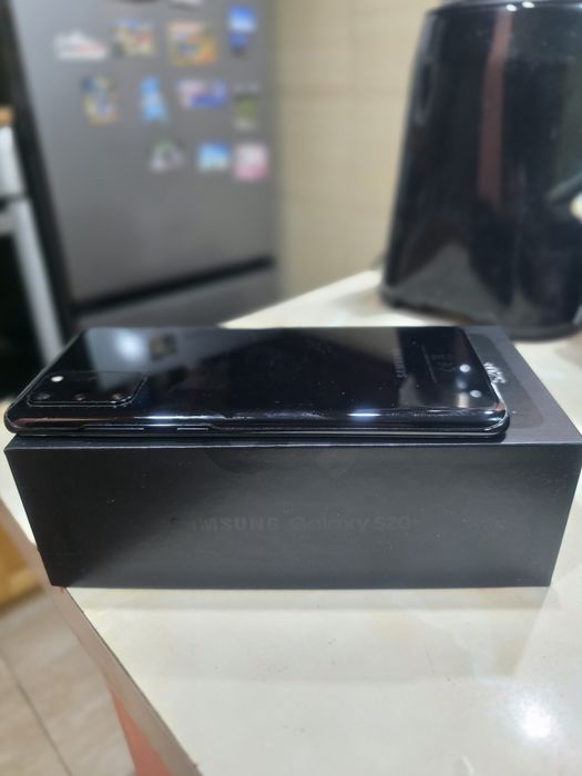 Samsung Galaxy S20 Plus 128GB black