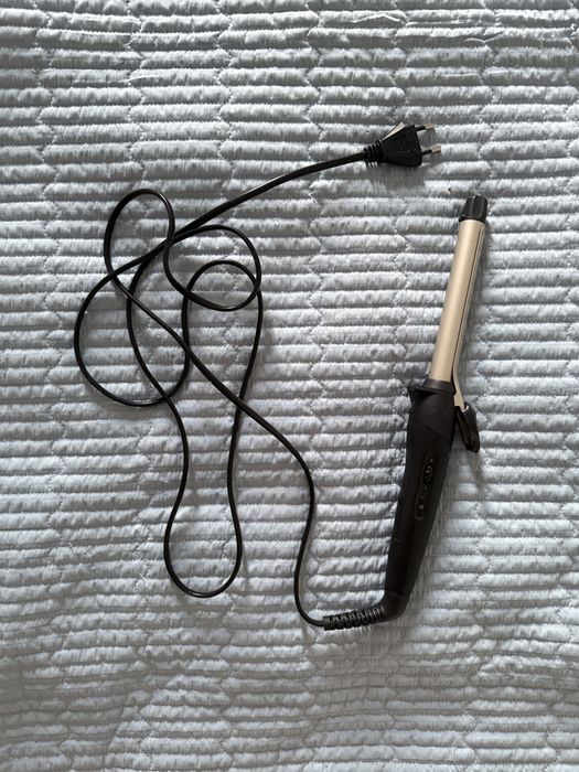 Продам плойку для волос Remington CI5319