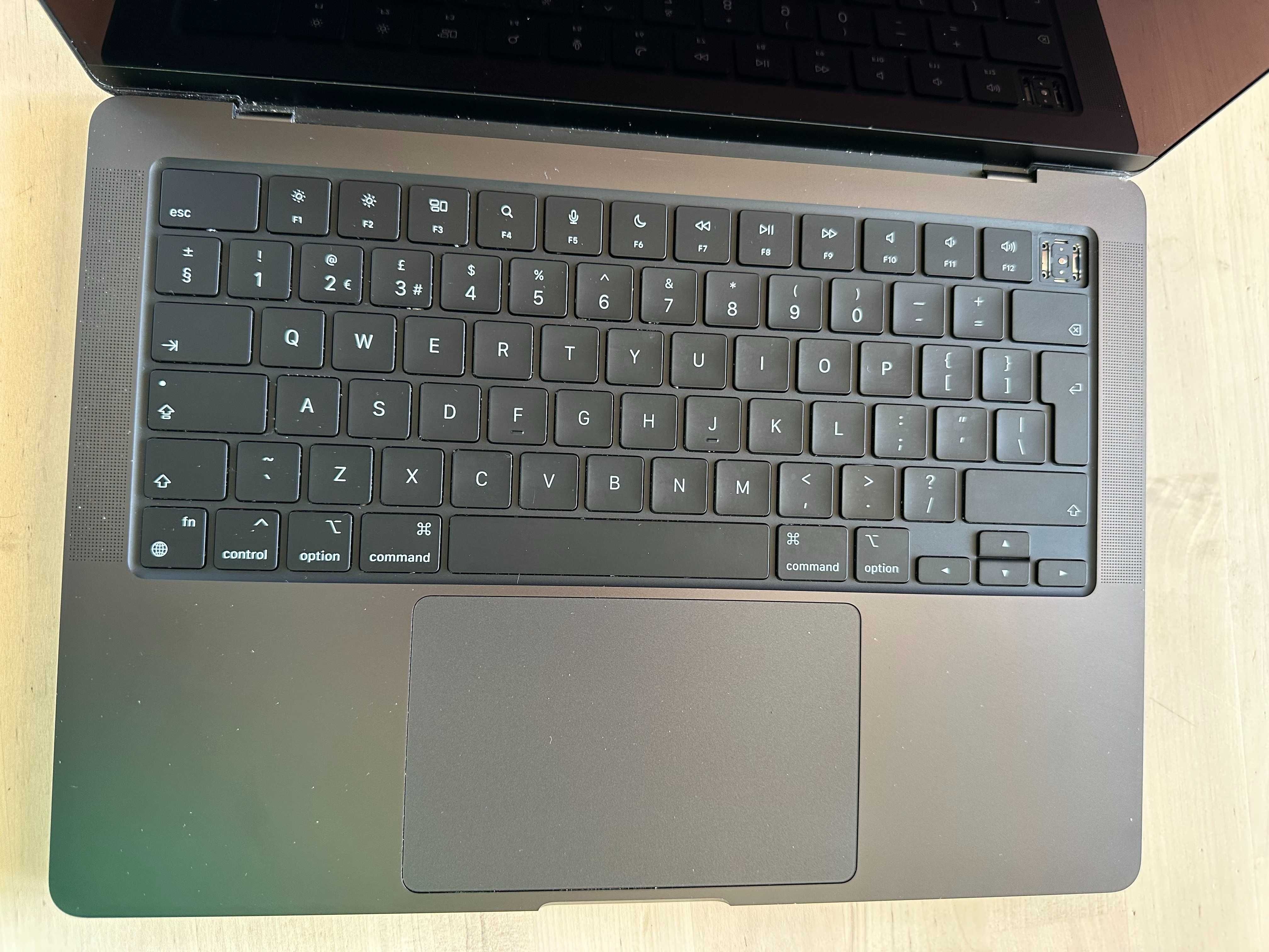 Apple Macbook Pro A3112 M4 14 инча 2024 г