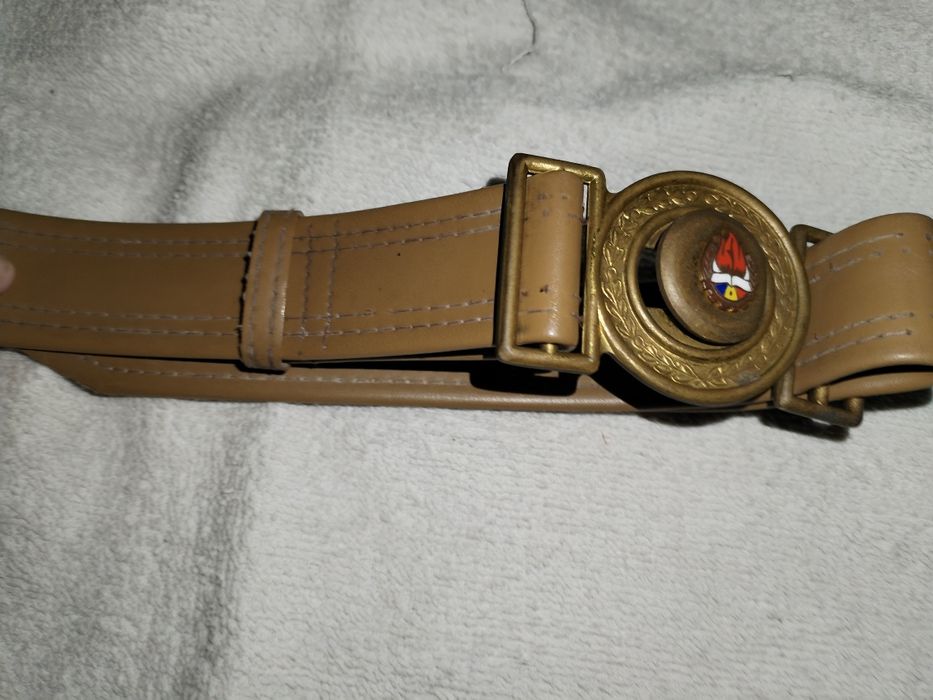 Centură de pionier anii 1980,in stare impecabilă