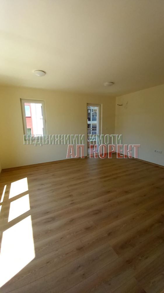 Дава се под наем Тристаен апартамент в Варна, Кайсиева градина - 75 кв.м за 357 € - Снимка #3