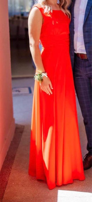 Rochie rosie de ocazie