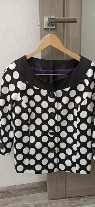 Костюм женский 48 размер