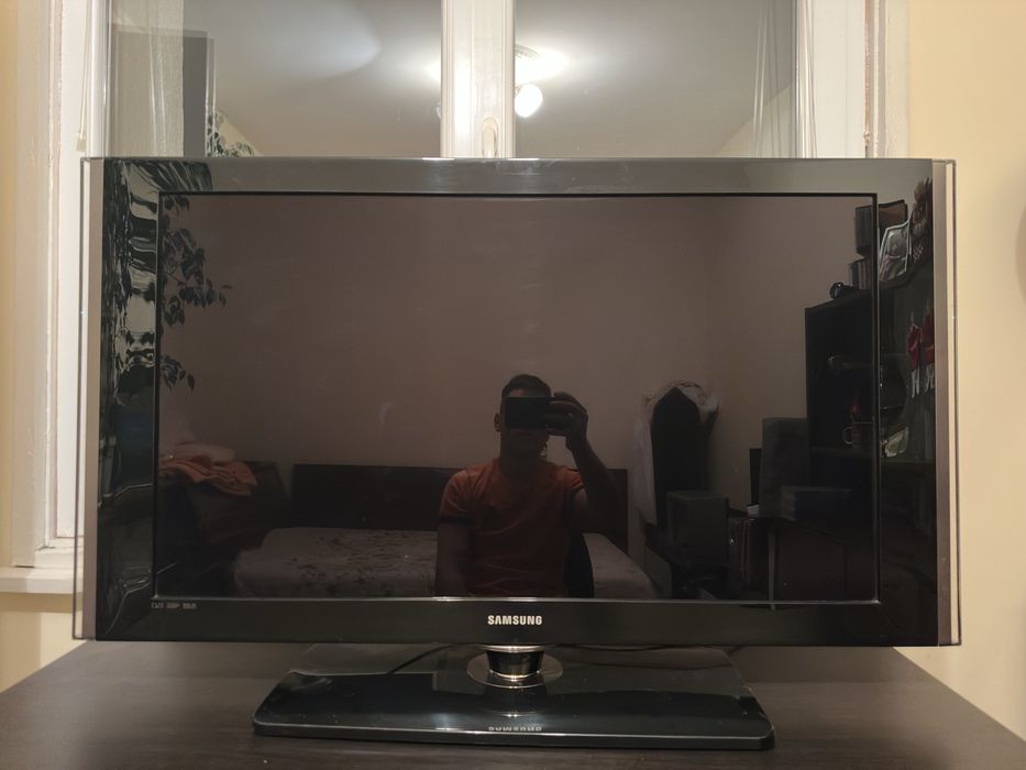 Телевизор Samsung LE40F86BD 40 инча