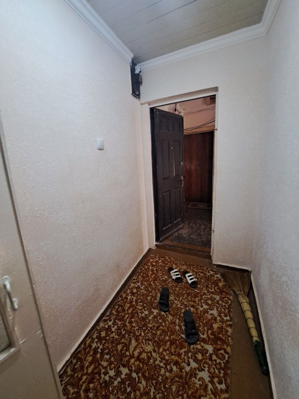 Аренда 2 ком квартира в октябре 4 этаж