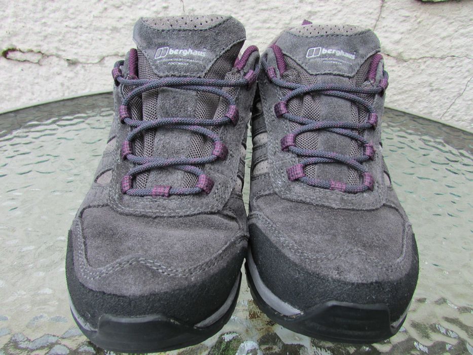 Дамски туристически обувки Berghaus Expeditor Active AQ