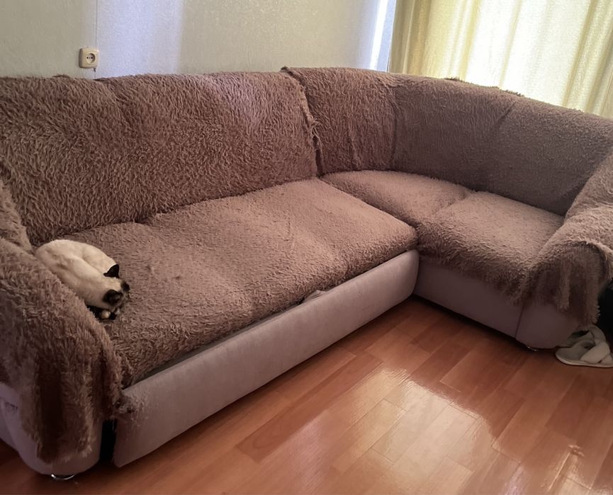 Диван угловой раздвижной