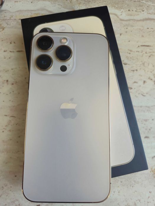 Vand tel Iphone 13 pro,gold,stare perfecta,baterie 95 %
