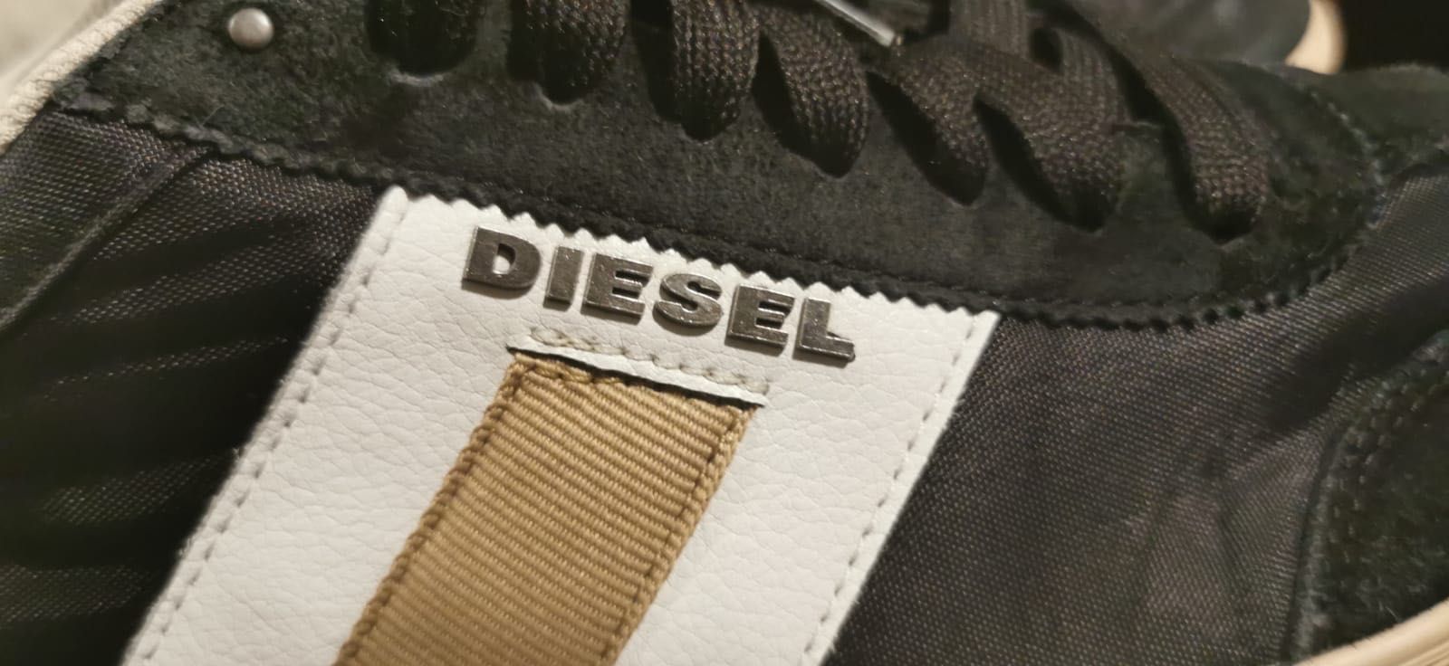 Adidași Diesel 42