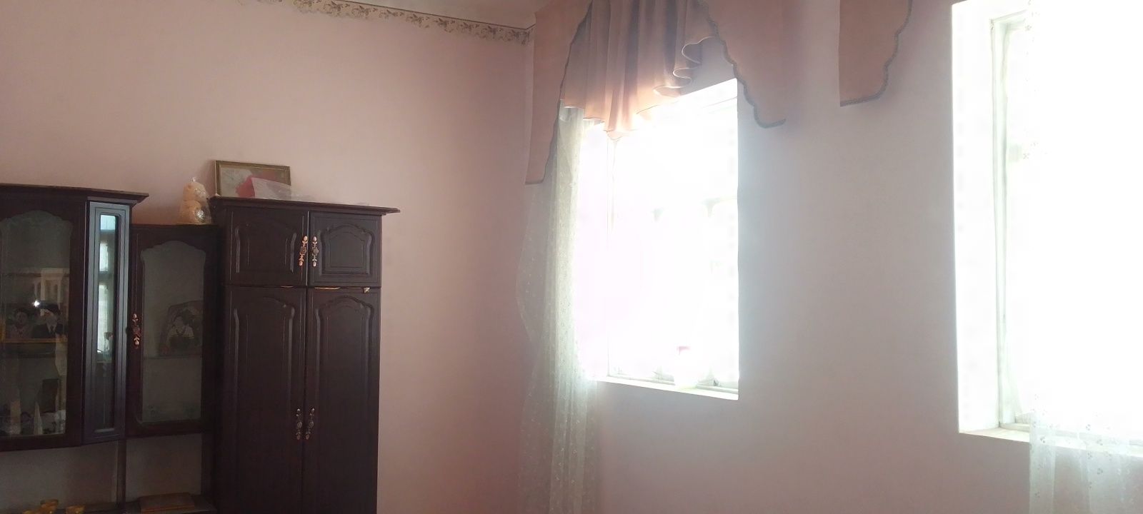 Uy Sotiladi Hovli
