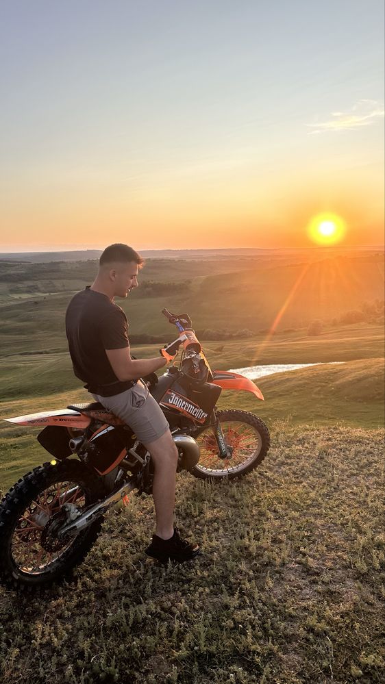 KTM exc 250 2T.