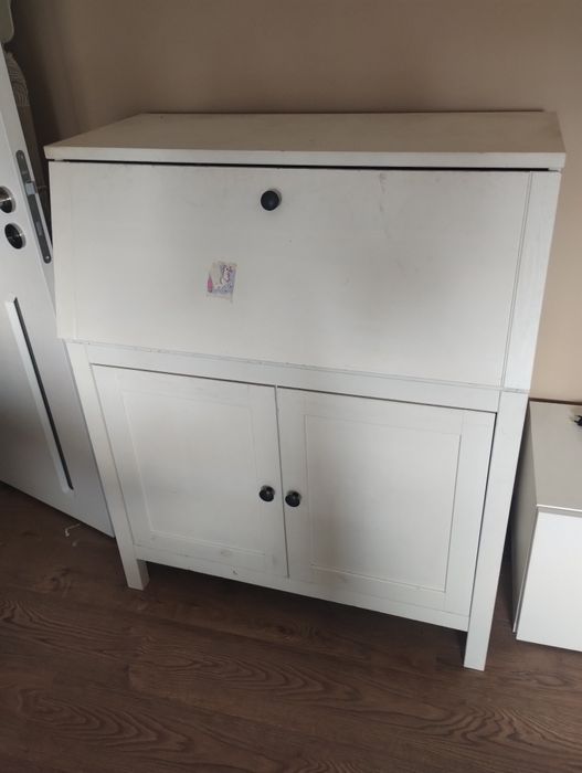 Бюро IKEA HEMNES + детски стол