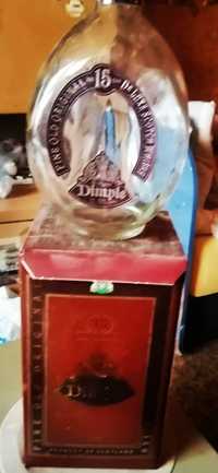 Кутия и бутилка от 15 годишно уиски Dumple