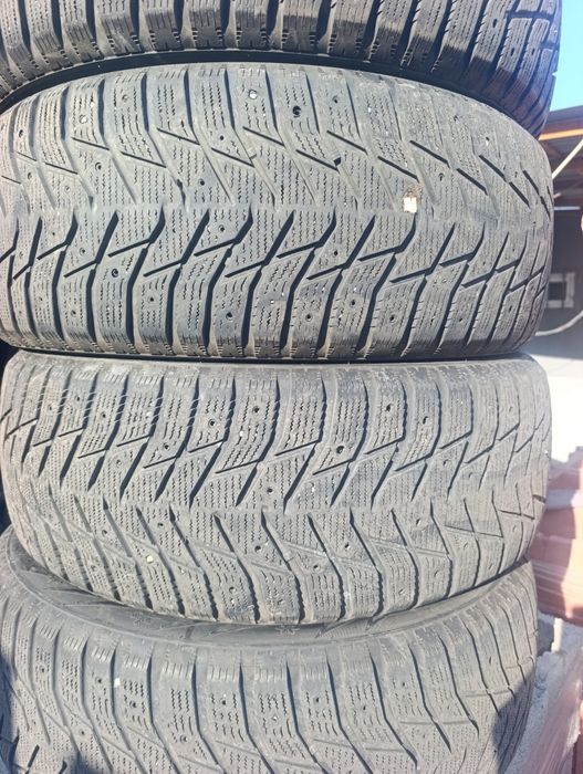Зимний комплект резины 235/55. R19