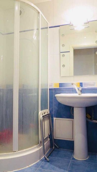 Дава се под наем Тристаен апартамент в София, Център - 100 кв.м за 860 € - Снимка #6