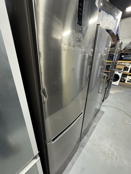 Combina frigorifica LG GBB62PZFFN