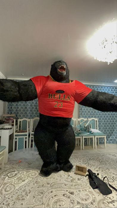 Кинг Конг, Горилла Мишка